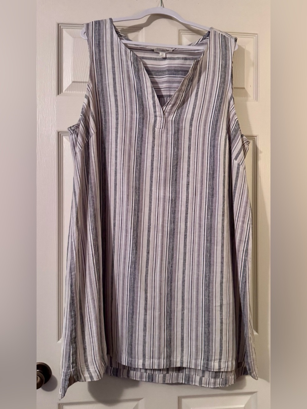 beachlunchlounge Linen Striped Dress